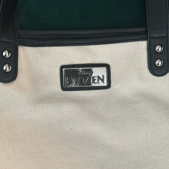 Loungefly Disney Frozen Elsa Tote - Picture 7 of 12